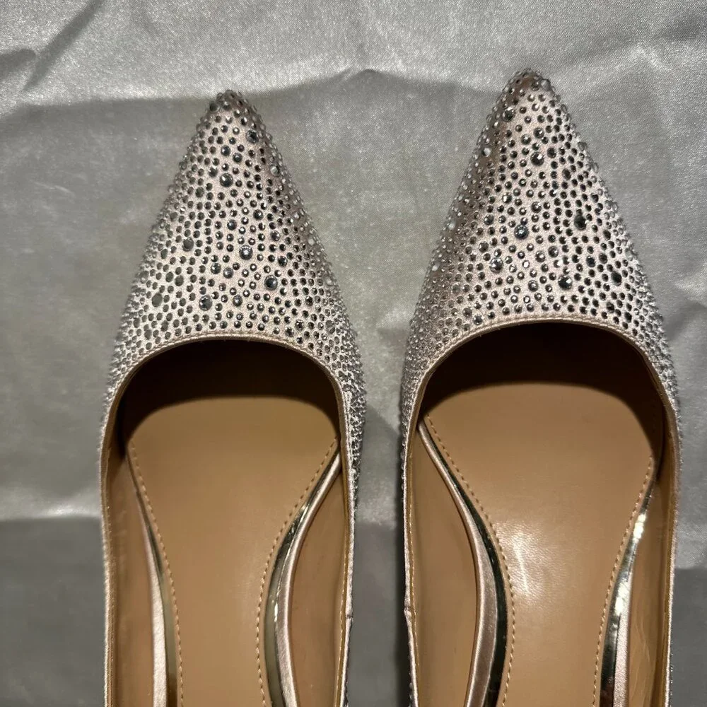 Jewel by Badgley Mischka Crystal Pointed Toe Heels - Picture 9 of 10